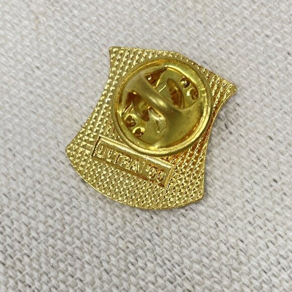 Welland Ontario Lapel Pin Blue Enamel Metal Gold-Tone Pinback Canada Collectible - Picture 3 of 6